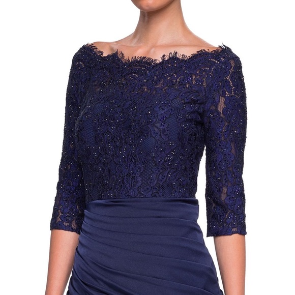 La FEMME LACE BODICE TRUMPET GOWN 🌺IN STORES. See Photos! Perfect Condition. - Picture 4 of 6